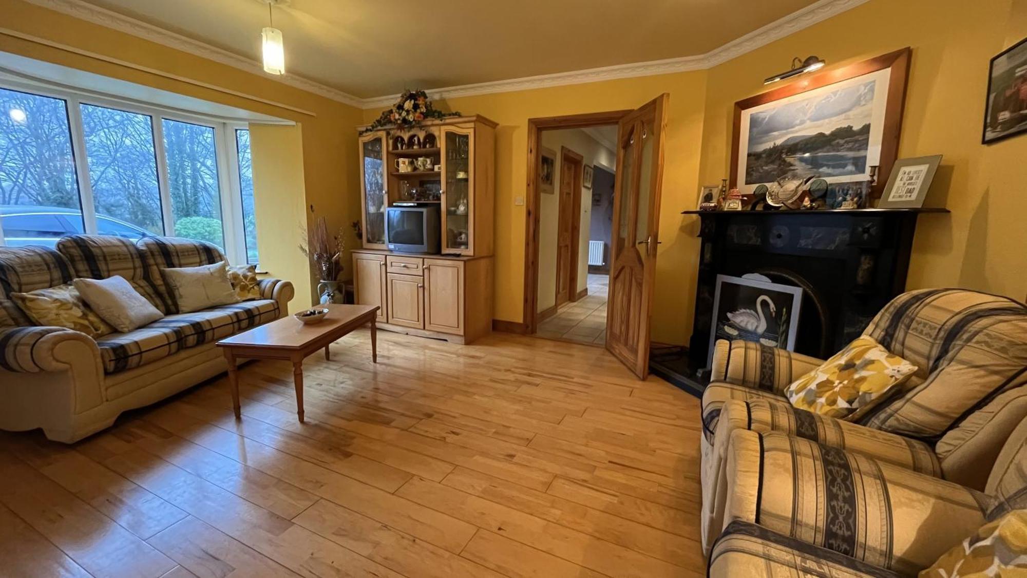 Pk Lodge Bed And Breakfast Skibbereen Exteriör bild