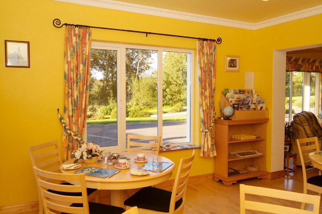 Pk Lodge Bed And Breakfast Skibbereen Exteriör bild