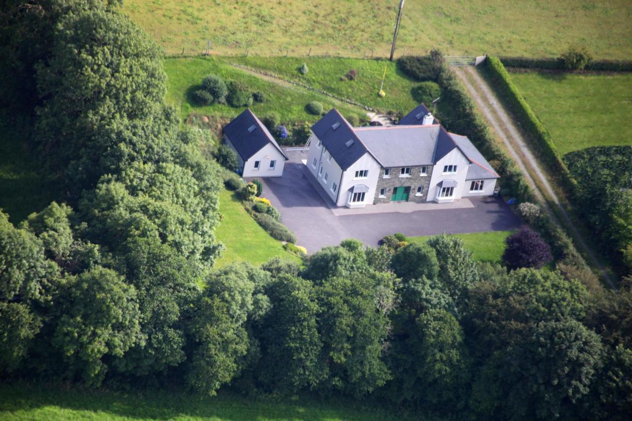 Pk Lodge Bed And Breakfast Skibbereen Exteriör bild