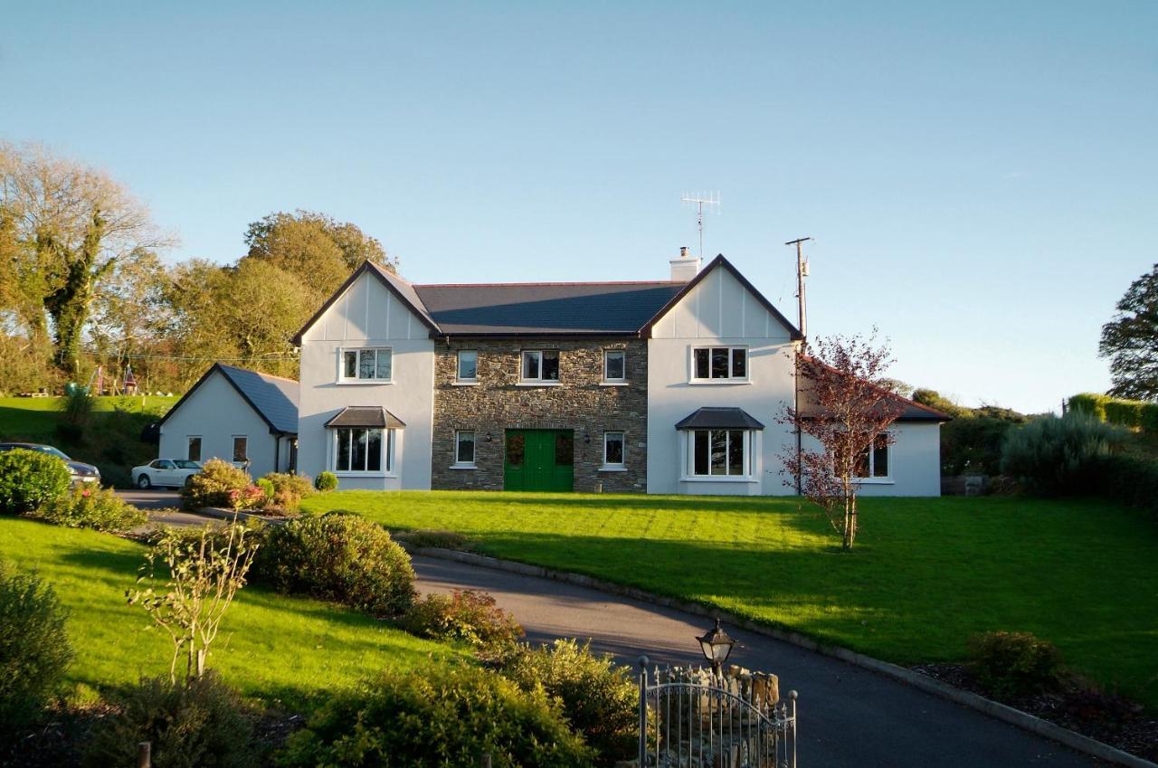 Pk Lodge Bed And Breakfast Skibbereen Exteriör bild